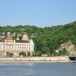 La forteresse du côté de Buda, en haut de la colline