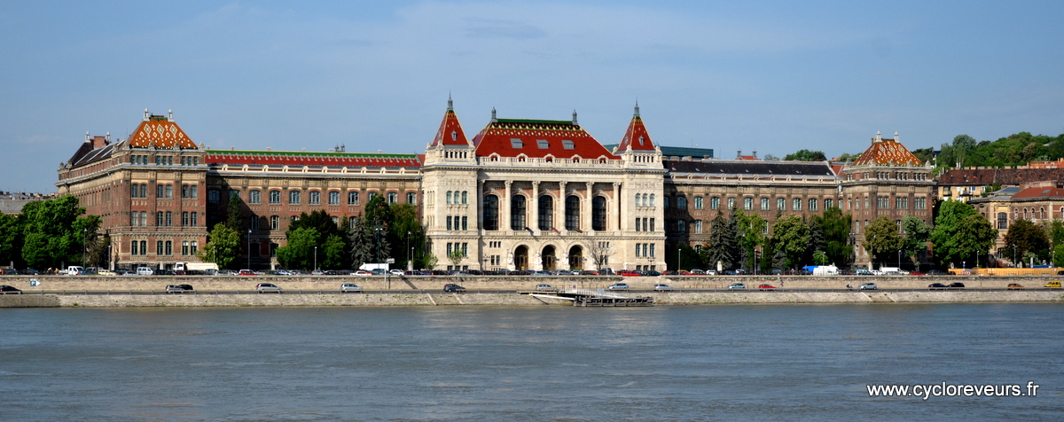 De jolis bâtiments donnent sur le Danube !